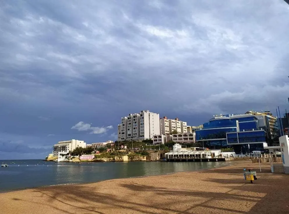 Bayview Apartment Pembroke Homestay