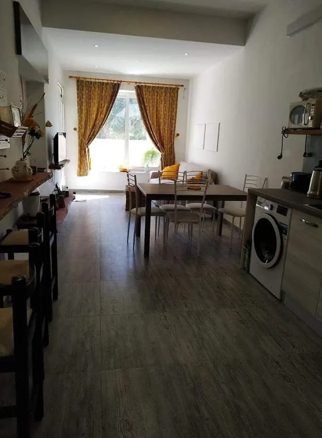Bayview Apartment Pembroke 0*,  Malta